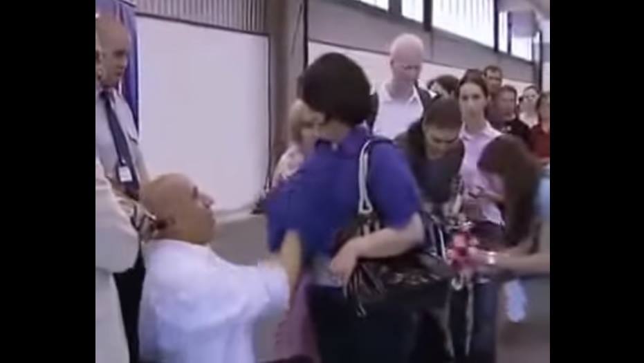 ئه‌وه‌ى نه‌تبينیوه‌ له‌ شێخى مه‌غريبى بــیبينه‌